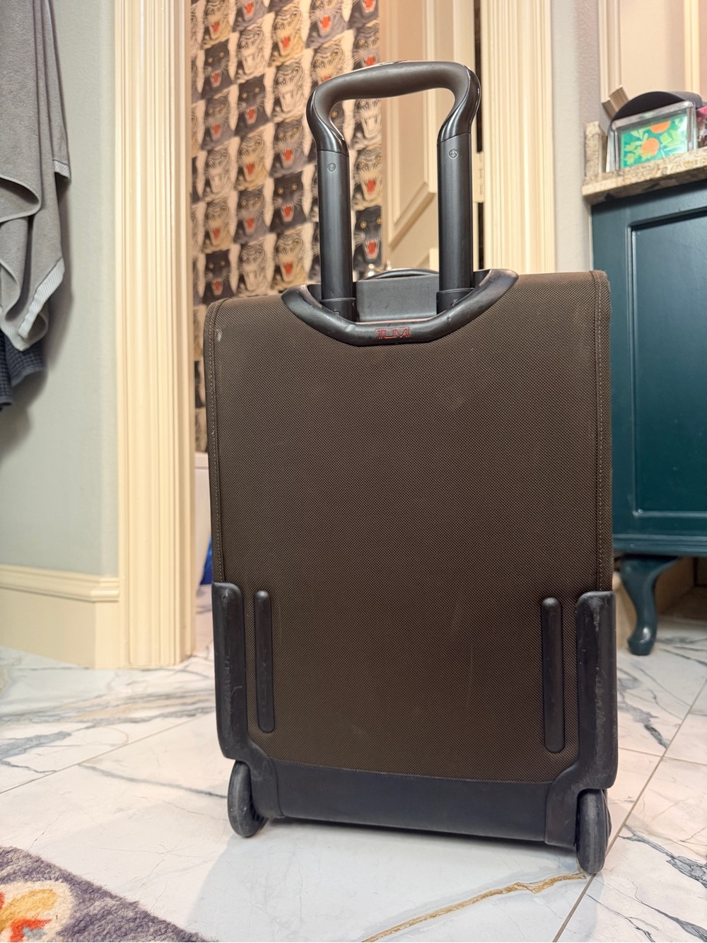 TUMI Alpha 2 International Expandable 2-Wheel Carry-On Brown Ballistic Nylon - Picture 6 of 10